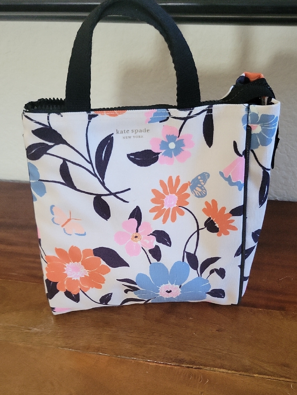 kate spade New York  Insulated Lunch Tote In Floral Garden By Kate Spade